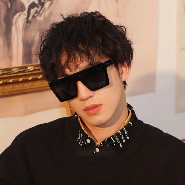 Fashion One-piece Large Rim Sunglasses European And American
