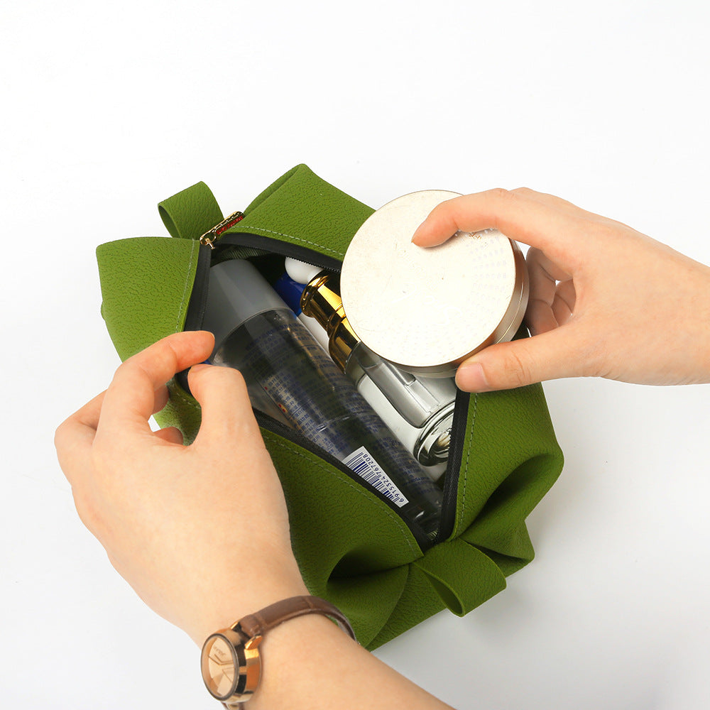 Wrist bag zipper bag