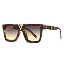 New European And American Paris Catwalk Fashion Square Trend Men's And Women's Sunglasses