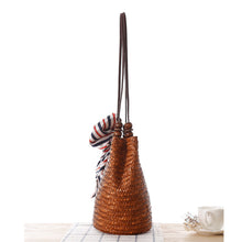 One shoulder straw bag